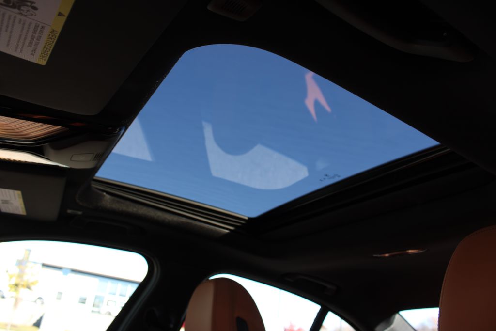 2026 BMW 3 Series 330i NA xDrive Image 44 of 52