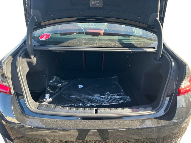 2026 BMW 3 Series 330i xDrive Image 11 of 33