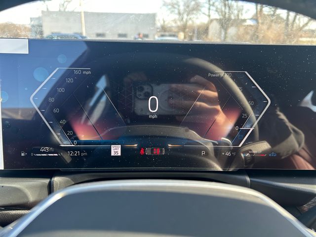 2026 BMW 3 Series 330i xDrive Image 18 of 33