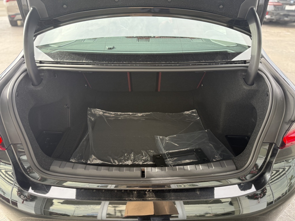 2026 BMW 3 Series M340i NA Image 6 of 23