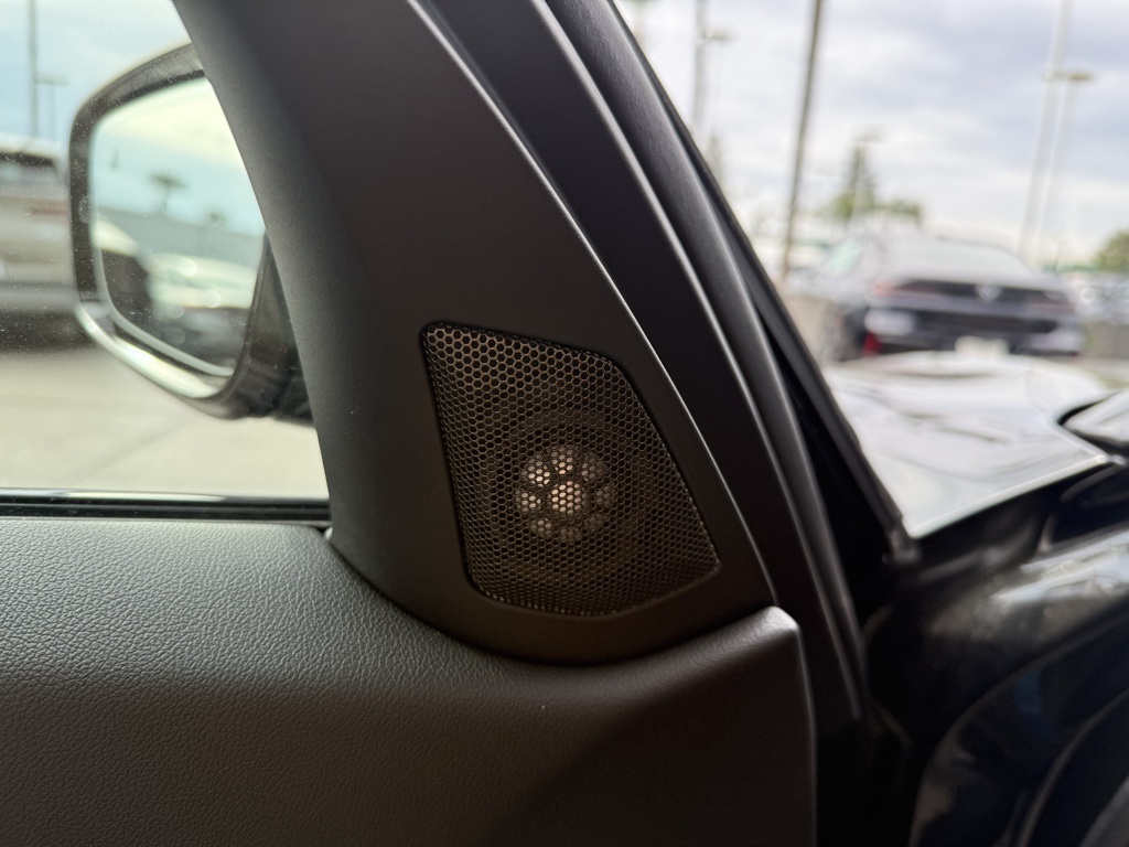 2026 BMW 3 Series M340i NA Image 20 of 23