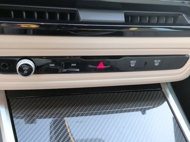 2026 BMW 3 Series M340i NA Image 11 of 35