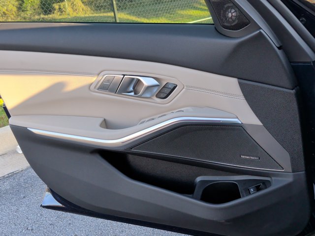 2026 BMW 3 Series M340i NA Image 23 of 35