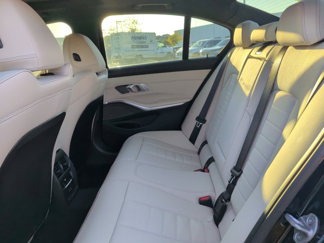 2026 BMW 3 Series M340i NA Image 13 of 35