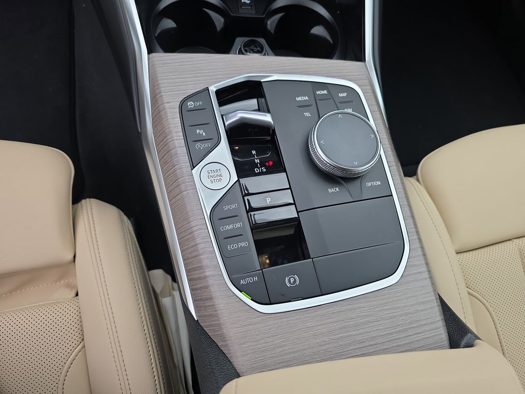2026 BMW 3 Series 330i NA xDrive Image 14 of 20