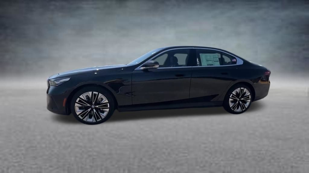 2026 BMW 5 Series 530i Image 2 of 28