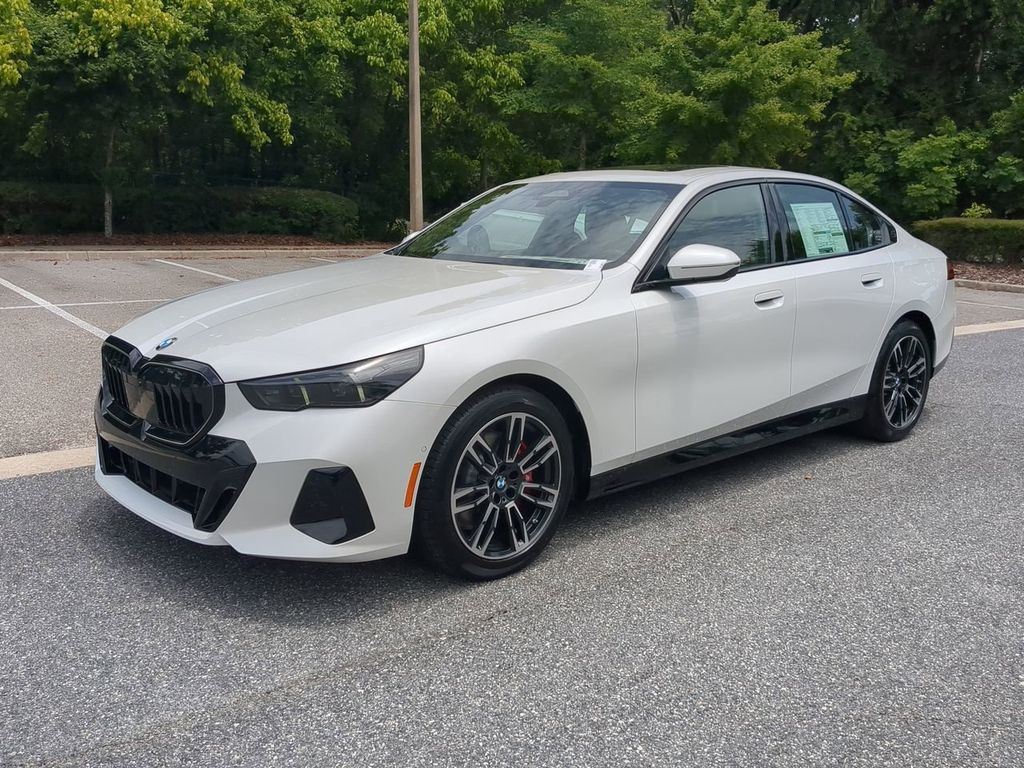 2026 BMW 5 Series 530i Image 1 of 28