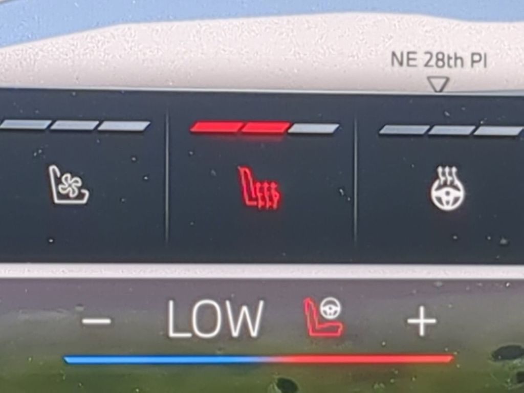 2026 BMW 5 Series 530i Image 28 of 28