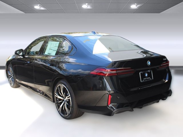 2026 BMW 5 Series 530i Image 7 of 31