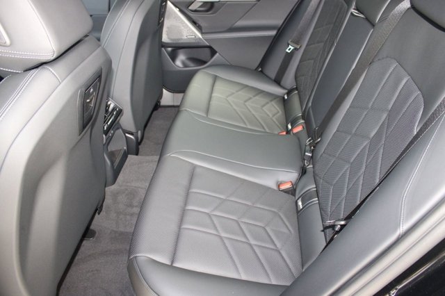 2026 BMW 5 Series 530i Image 13 of 31