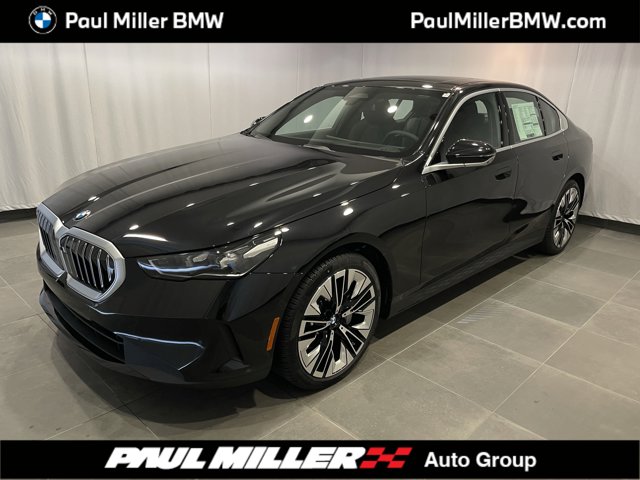 2026 BMW 5 Series 530i xDrive Image 1 of 8