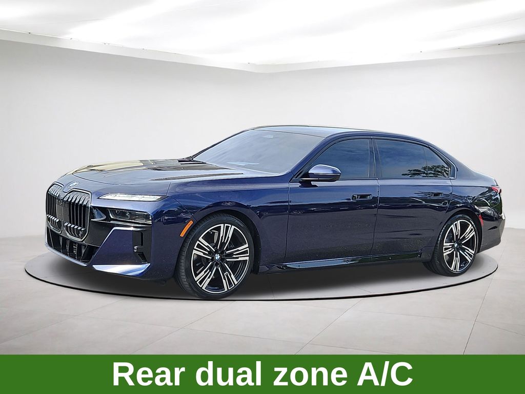 2026 BMW 7 Series 760i xDrive Image 1 of 39