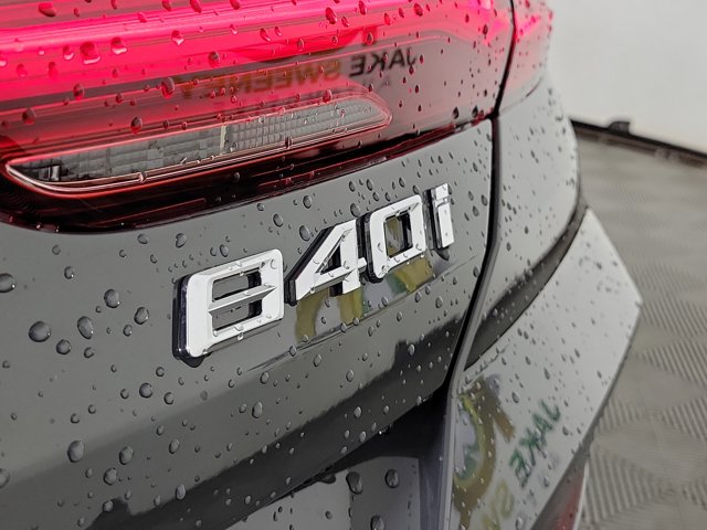 2026 BMW 8 Series 840i Image 21 of 25