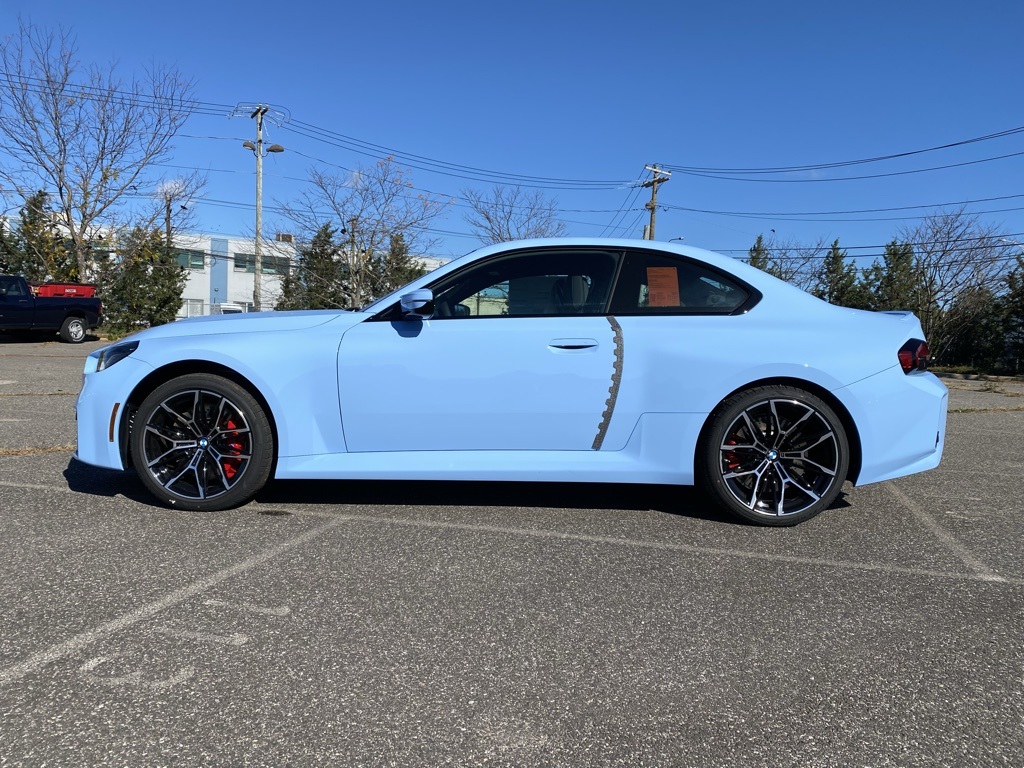 2026 BMW M2 Base Image 6 of 17