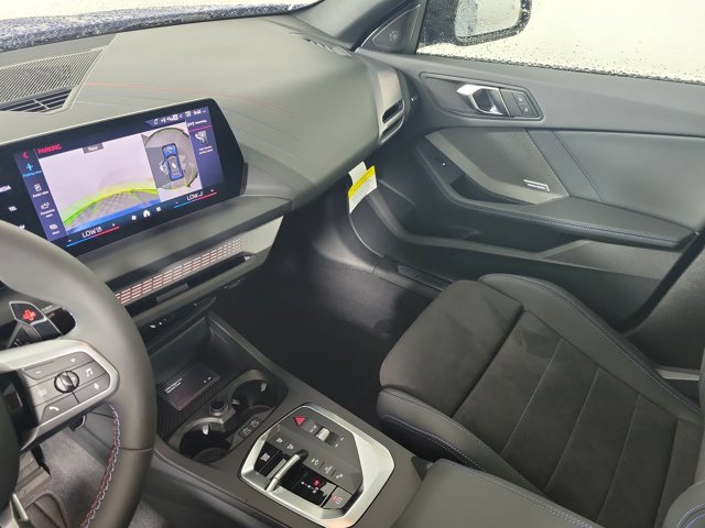 2026 BMW 2 Series M235 xDrive Image 13 of 25