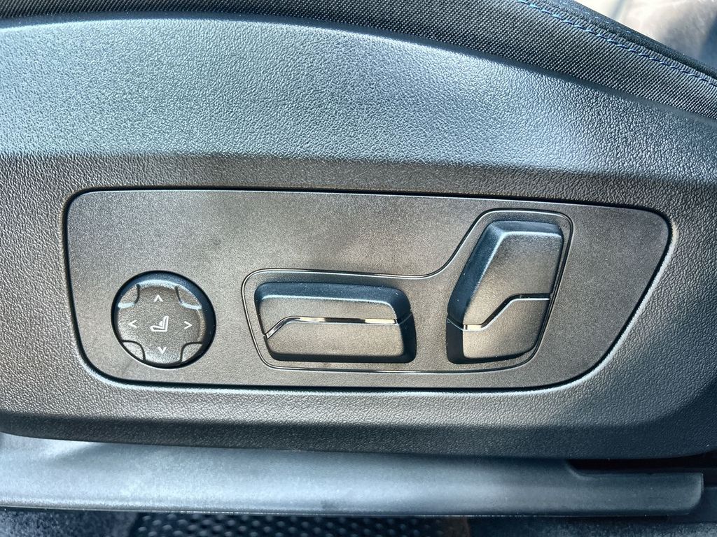 2026 BMW X1 M35i Image 28 of 30