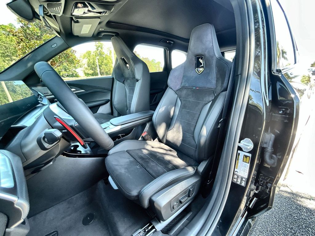 2026 BMW X1 M35i Image 16 of 30