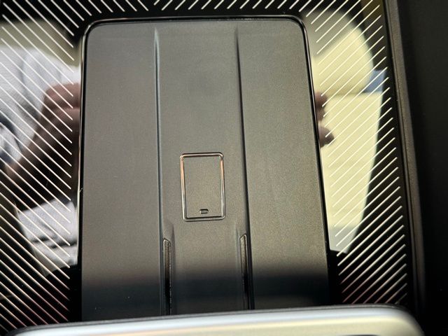 2026 BMW X1 xDrive28i Image 32 of 41