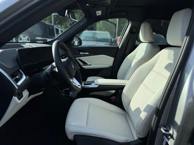 2026 BMW X1 xDrive28i Image 35 of 41