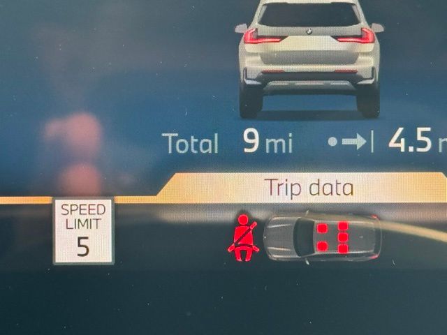 2026 BMW X1 xDrive28i Image 14 of 41