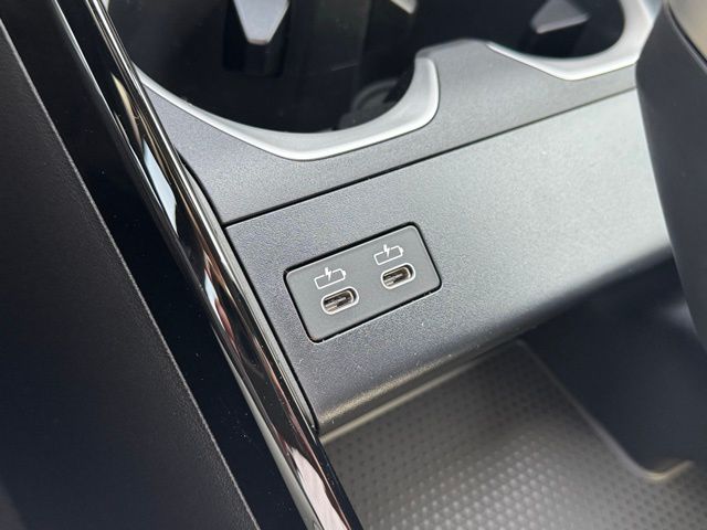 2026 BMW X1 xDrive28i Image 29 of 41