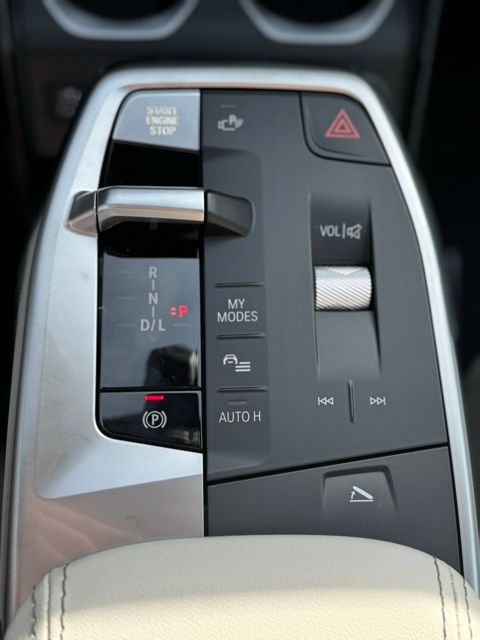 2026 BMW X1 xDrive28i Image 30 of 41