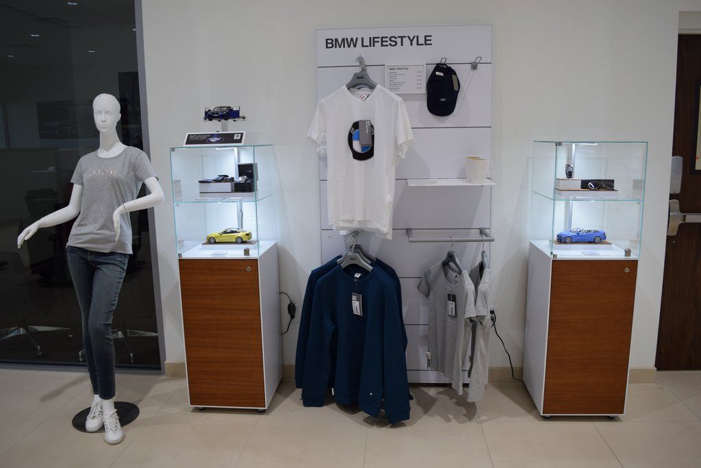 2026 BMW X1 xDrive28i Image 35 of 58