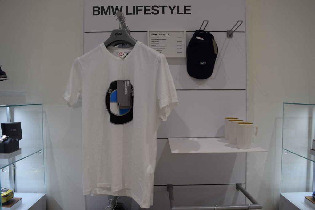 2026 BMW X1 xDrive28i Image 43 of 58