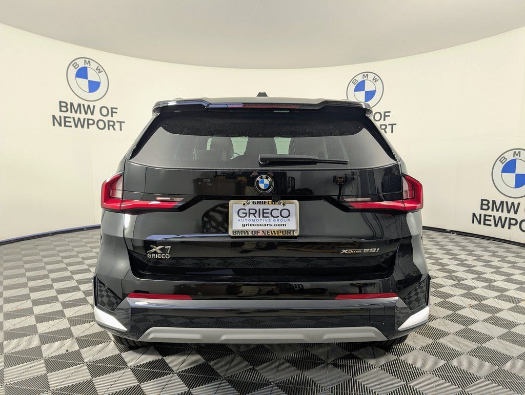 2026 BMW X1 xDrive28i Image 6 of 58