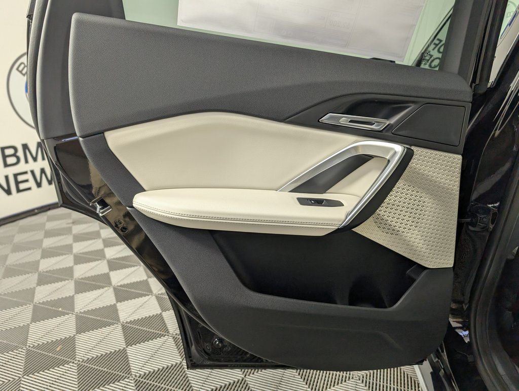 2026 BMW X1 xDrive28i Image 26 of 58