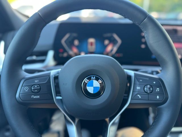 2026 BMW X1 xDrive28i Image 14 of 42