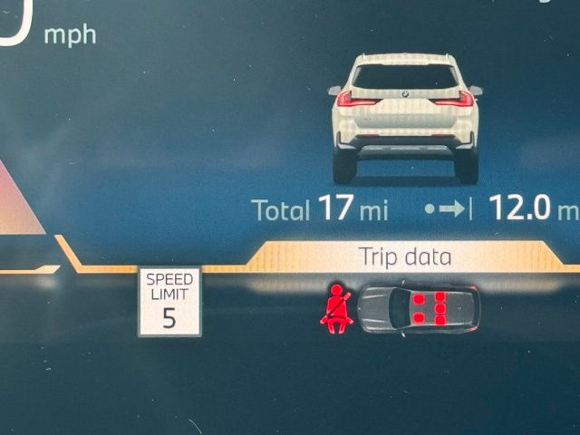 2026 BMW X1 xDrive28i Image 34 of 42