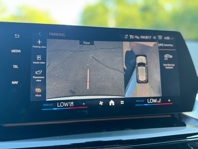 2026 BMW X1 xDrive28i Image 22 of 42