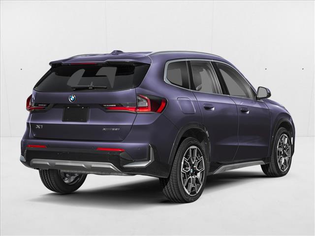 2026 BMW X1 xDrive28i Image 2 of 12