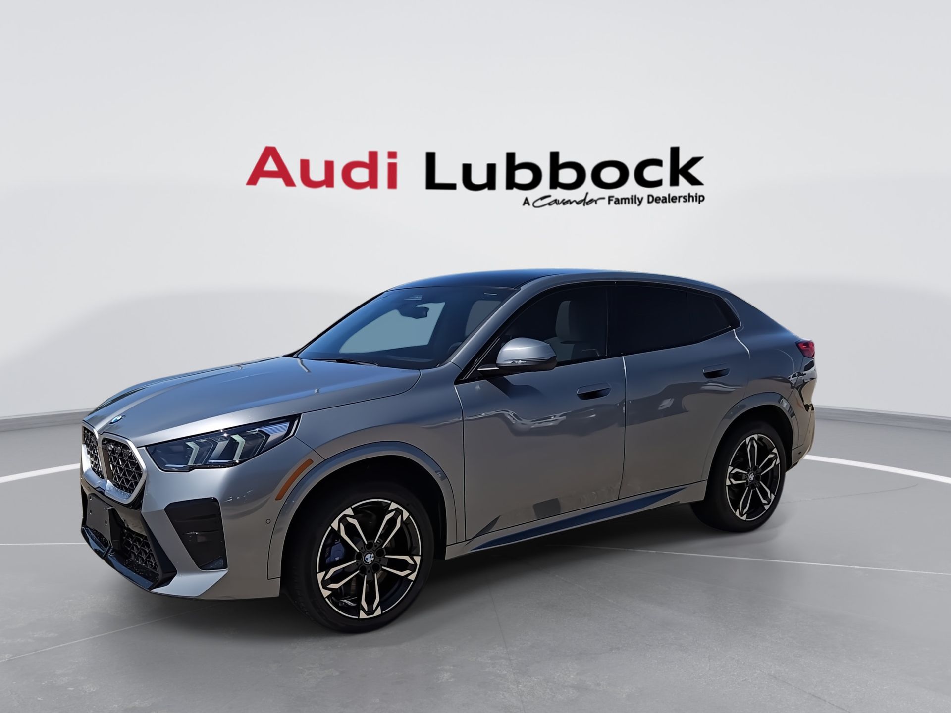 2026 BMW X2 xDrive28i Image 1 of 22