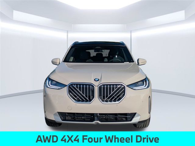 2026 BMW X3 30 xDrive Image 2 of 35