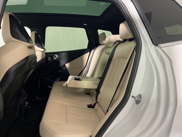 2026 BMW X3 30 xDrive Image 12 of 34