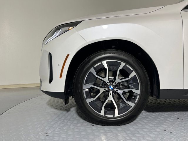 2026 BMW X3 30 xDrive Image 9 of 34