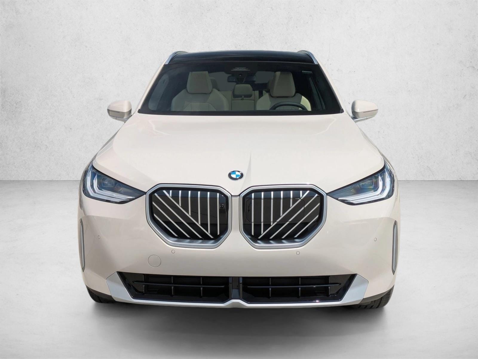 2026 BMW X3 30 xDrive Image 2 of 19