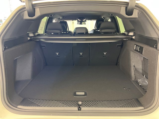 2026 BMW X3 30 xDrive Image 10 of 34