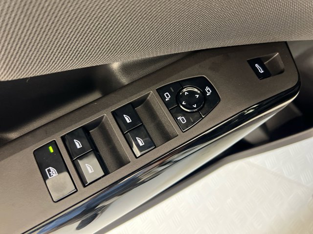 2026 BMW X3 30 xDrive Image 30 of 34