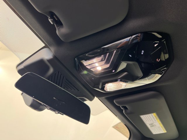 2026 BMW X3 30 xDrive Image 27 of 34