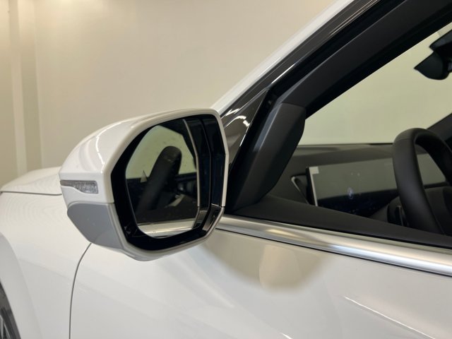 2026 BMW X3 30 xDrive Image 31 of 34