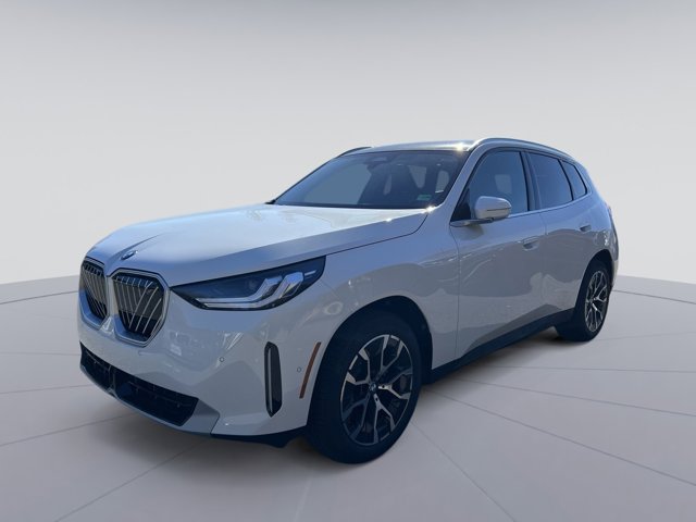 2026 BMW X3 30 xDrive Image 1 of 31