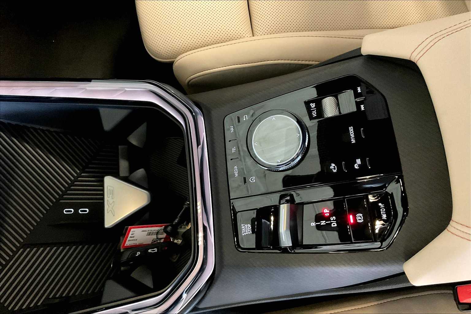 2026 BMW X3 30 xDrive Image 18 of 19