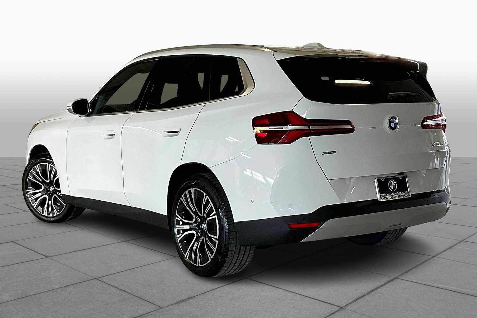 2026 BMW X3 30 xDrive Image 5 of 19