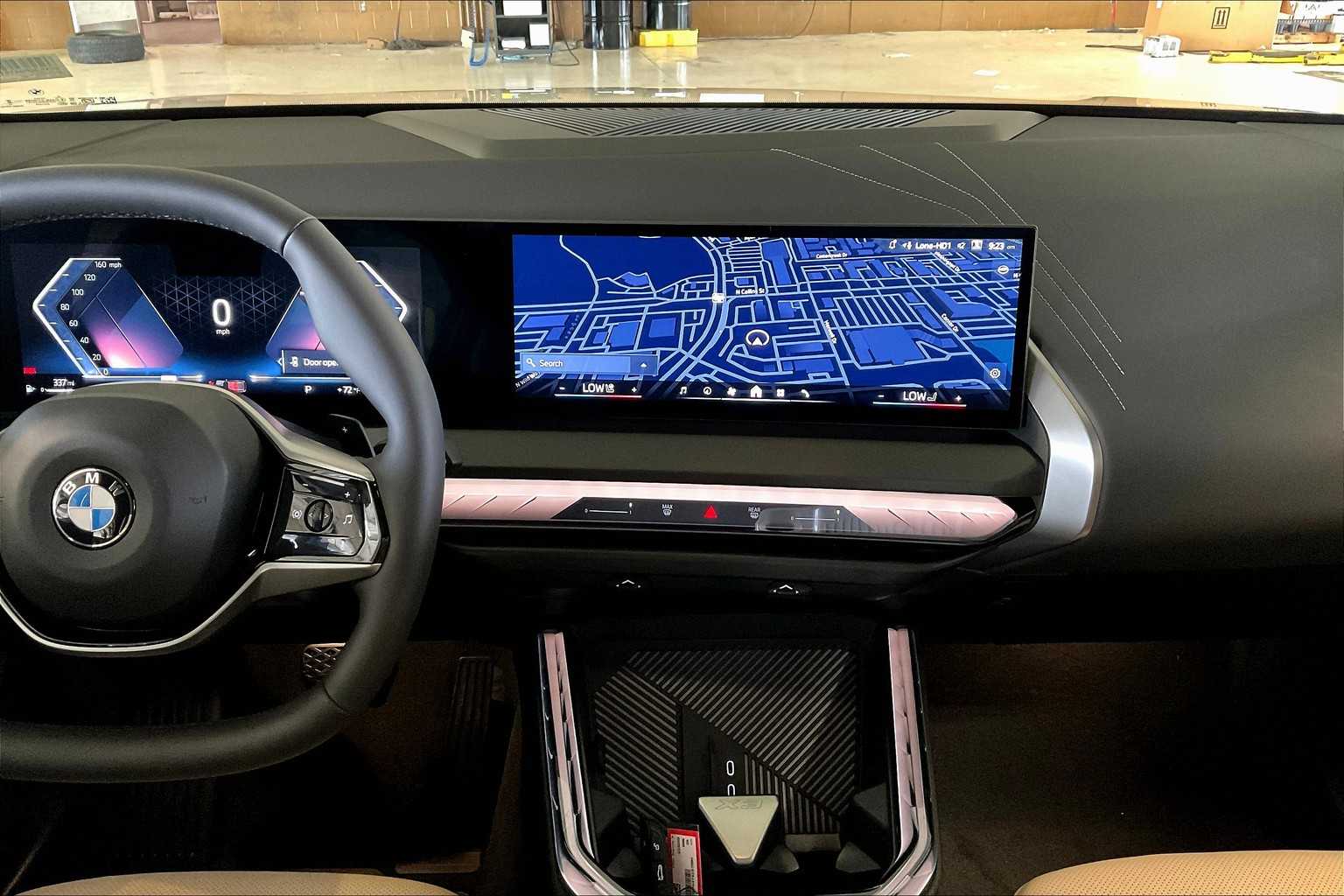 2026 BMW X3 30 xDrive Image 12 of 19