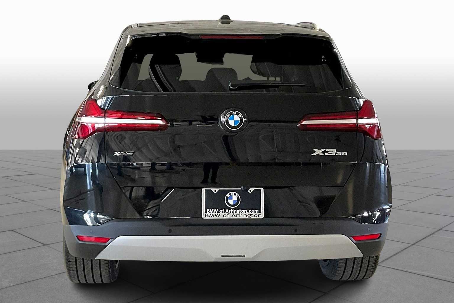 2026 BMW X3 30 xDrive Image 4 of 19
