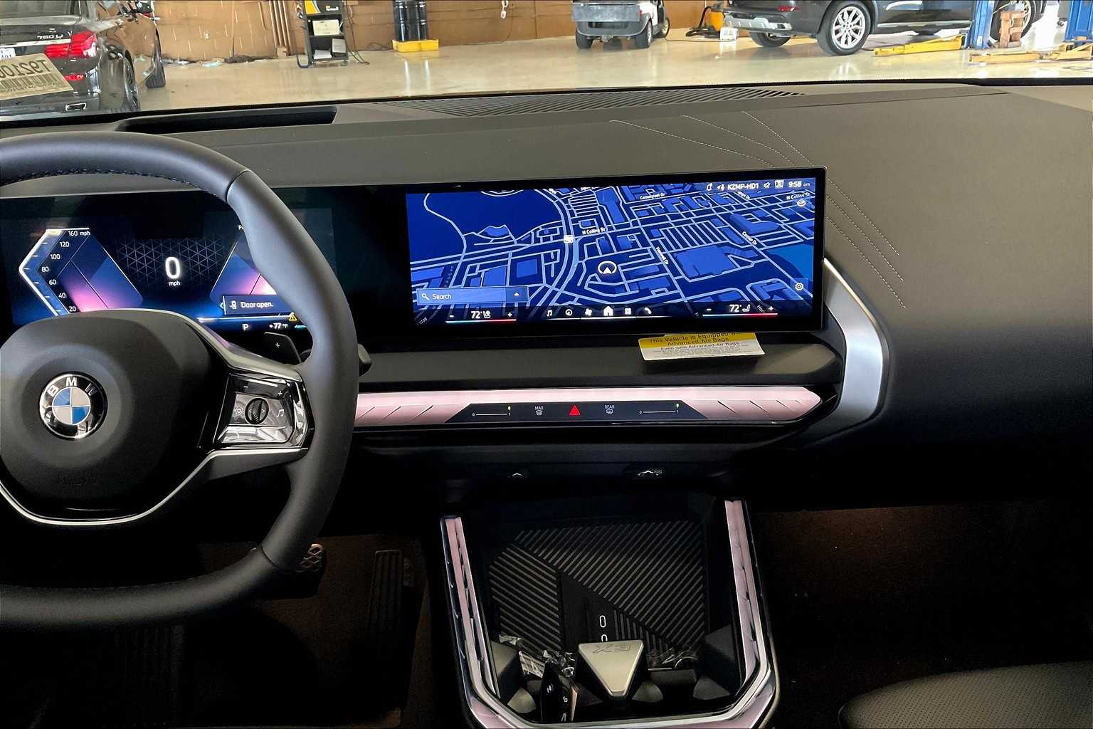 2026 BMW X3 30 xDrive Image 14 of 19