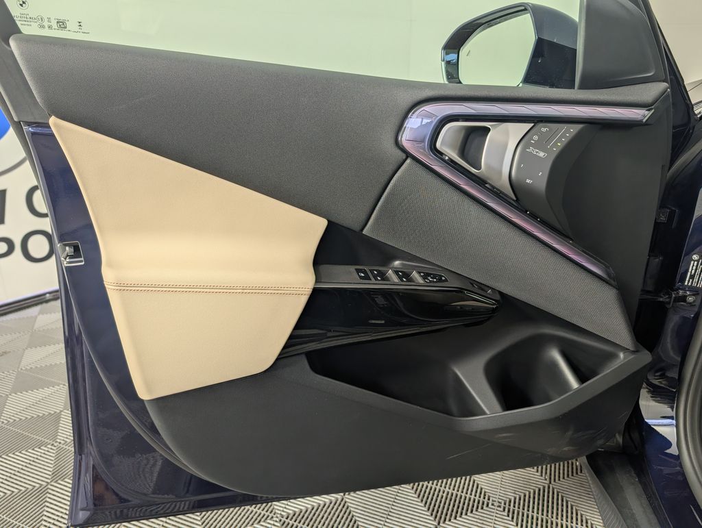 2026 BMW X3 30 xDrive Image 37 of 58